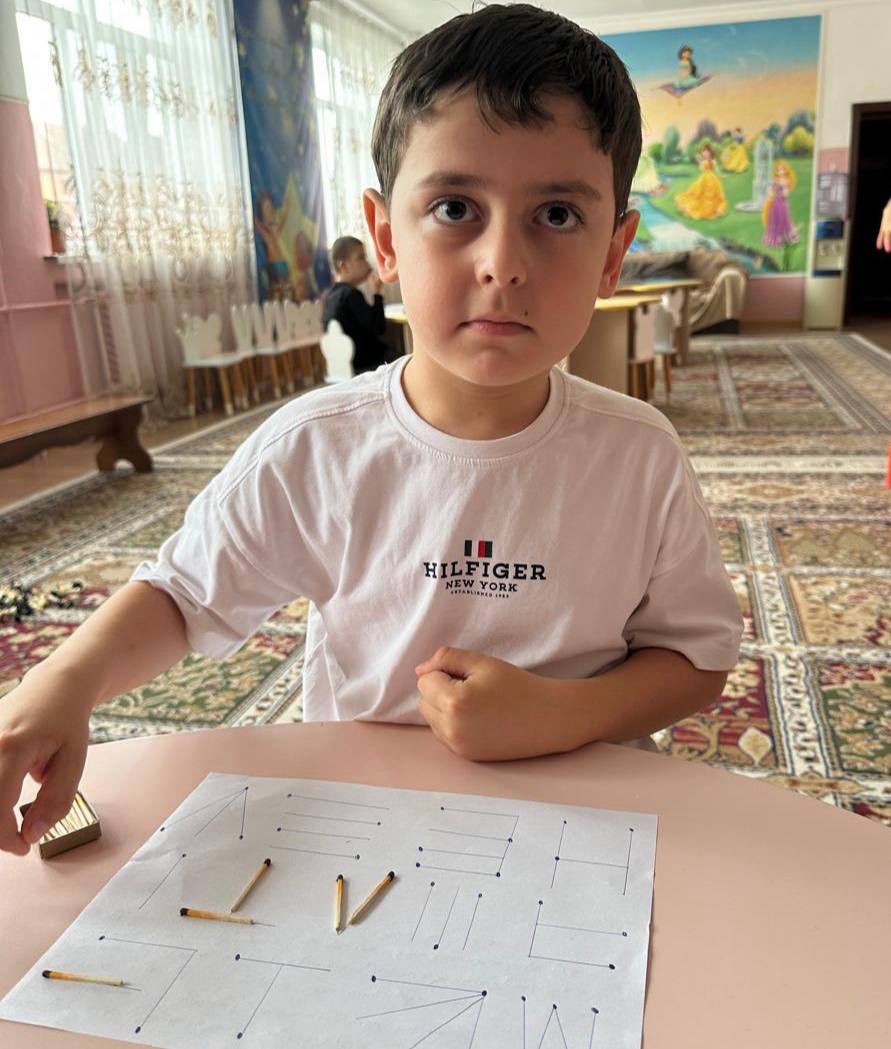 «Магия простых вещей: как обычная игра готовит ребёнка к школе»